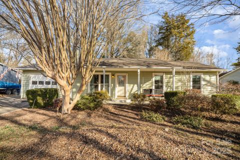 6626 Woodthrush Drive sold home in Hickory Grove, Charlotte, NC