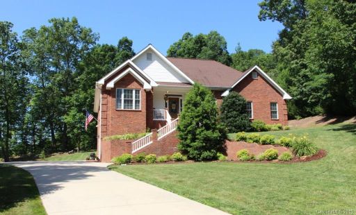 4190 Oakmont Lane sold home in Oakmont, Hickory, NC