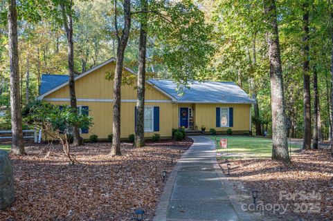 3100 Valentine Lane