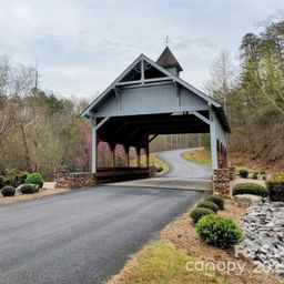Lot 28 Lake Adger Parkway