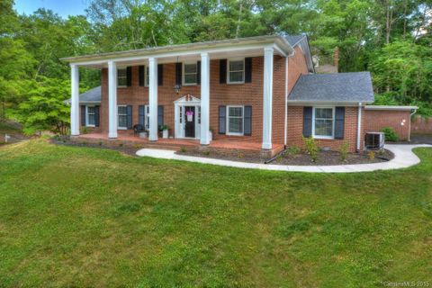 251 Sunset Drive