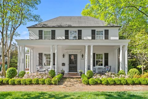 332 Hempstead Place