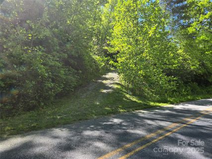 218 South Kimiko Lane sold home in Balsam Grove Estates, Balsam Grove, NC