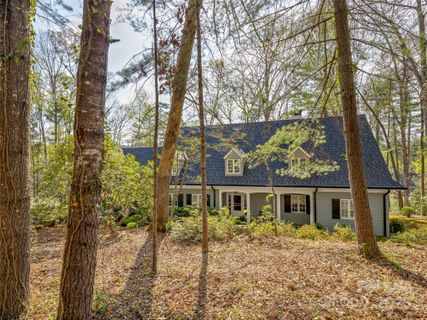 74 Forest Road