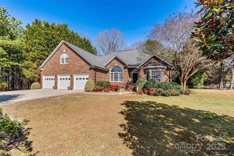 4522 Long Cove Drive sold home in Ashley Cove, Denver, NC