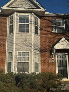 109 Marquis Court sold home in Arlington Downs, Matthews, NC