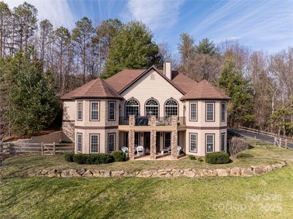 15 Magnolia Hill Court sold home in Magnolia Farms, Asheville, NC