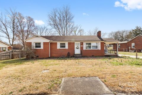 232 Hartness Road sold home in Ashley Park, Statesville, NC
