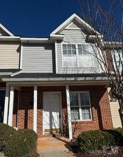 122 Barnhardt Loop