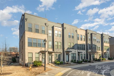 230 Music Hall Way sold home in Tremont Square, Charlotte, NC