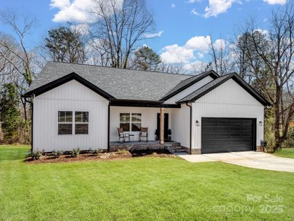 619 Berkshire Drive sold home in Berkshire Hills, Statesville, NC