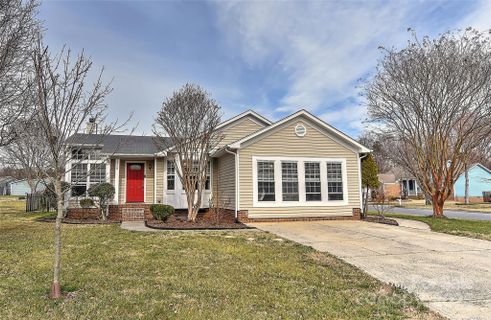 12900 Indian Hills Lane sold home in Greycrest, Charlotte, NC