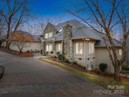 503 Stuart Ridge