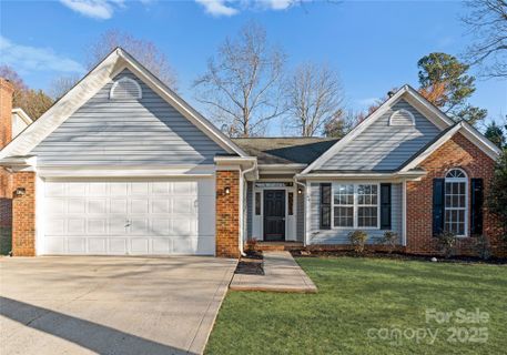 145 Round Keep Lane sold home in Windsor Woods, Mooresville, NC