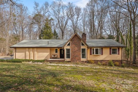 285 Straightaway Lane sold home in Black Horse Run, Indian Land, SC