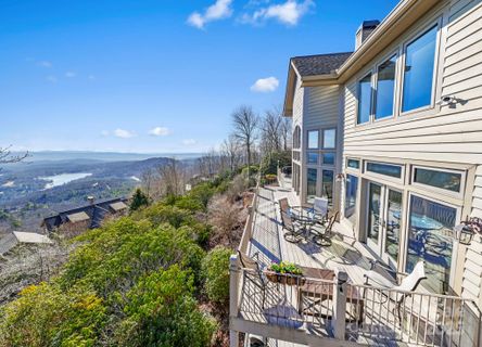 1482 Toxaway Drive