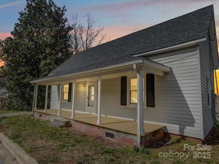 704 Mill Street sold home in American & Efird Mills Inc, Albemarle, NC