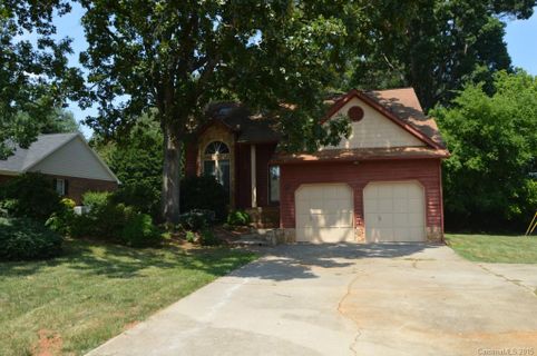 104 Eastwood Drive