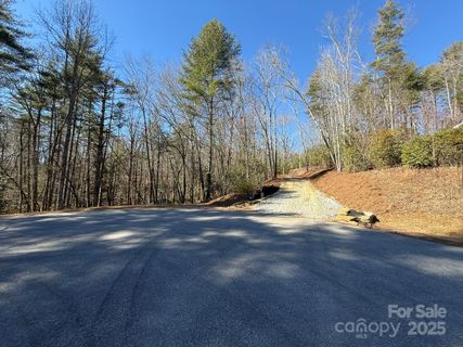 355 Oxford Court sold home in Chasewood, Brevard, NC