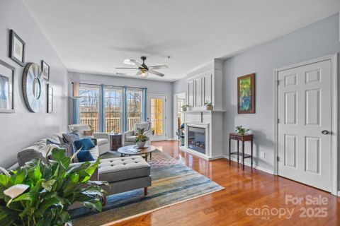 11576 Costigan Lane sold home in Belle Vista, Charlotte, NC