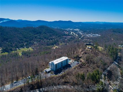647 Town Mountain Road sold home in Sunset Ridge Condominiums, Asheville, NC