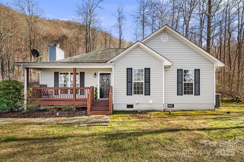 820 Safari Drive sold home in Wildcat Cove, Sylva, NC