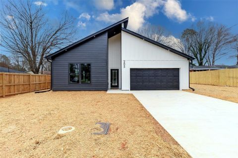 205 Skyline Circle sold home in Rowan Terrace, Salisbury, NC