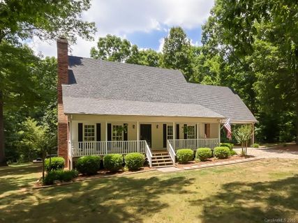 2717 Cedar Trail Lane