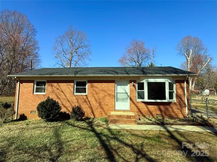 3460 Hickory Place sold home in Spencer Forest, Salisbury, NC