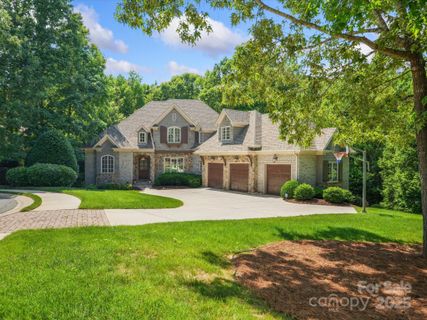 1317 Wyndmere Hills Lane sold home in The Forest, Matthews, NC
