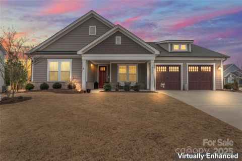 4000 Spring Cove Way