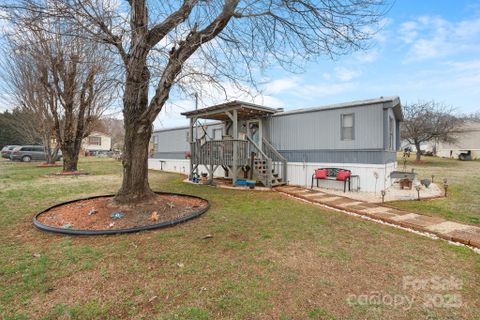 2346 Springdale Drive sold home in Springdale, Newton, NC