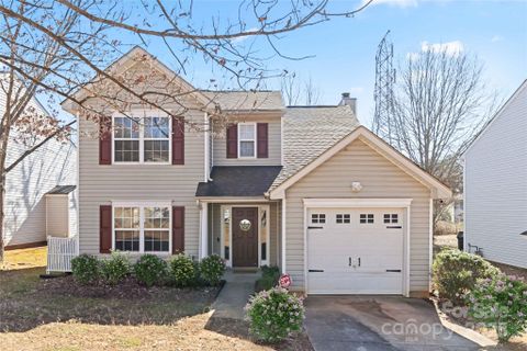 1246 Winding Path Road