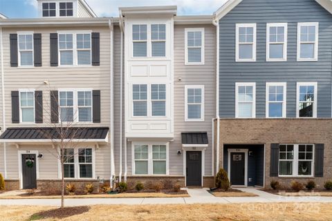 110 Wesser Street sold home in Davidson Walk, Davidson, NC