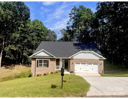 2924 Noritake Trail pending home in Crystal Village, Albemarle, NC