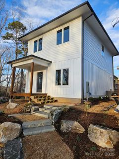 Previously sold for $555,000