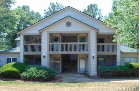 1042 Churchill Downs Court B