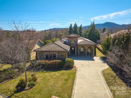54 Ocaso Drive sold home in Bonito Ocaso in Crowell Farms, Asheville, NC