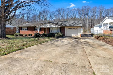 4233 Dawnwood Drive sold home in Fox Run, Gastonia, NC