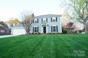 5925 Carmel Station Avenue sold home in Charlotte, SC