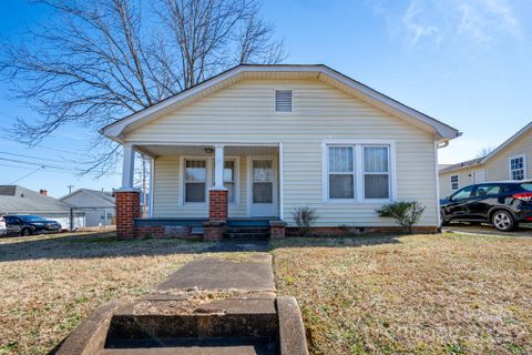 11 13 Brookwood Avenue sold home in Aurora Highlands, Concord, NC
