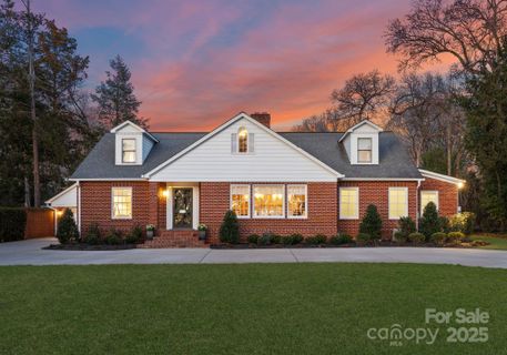 2701 Sharon Road