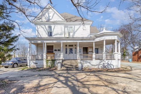 616 N Mebane Street
