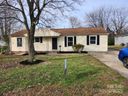 2908 Bellaire Drive sold home in Charlotte, SC