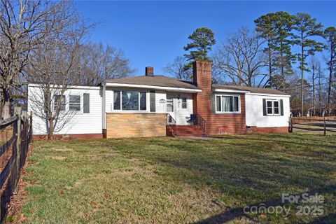 1426 E Council Street sold home in Oakland, Salisbury, NC