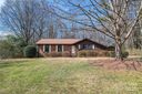 10007 Mountain Apple Drive sold home in Mint Hill, SC