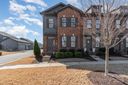 300 Linestowe Drive sold home in Belmont, SC