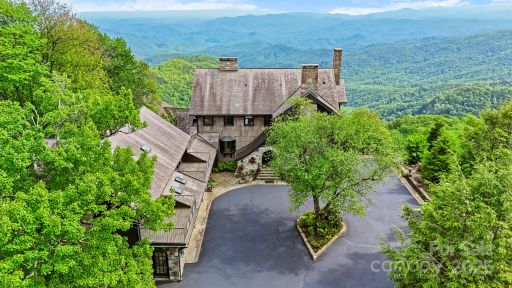 1245 Laurel Lane sold home in Mayview, Blowing Rock, NC