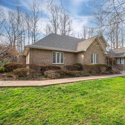 1816 Country Garden Drive