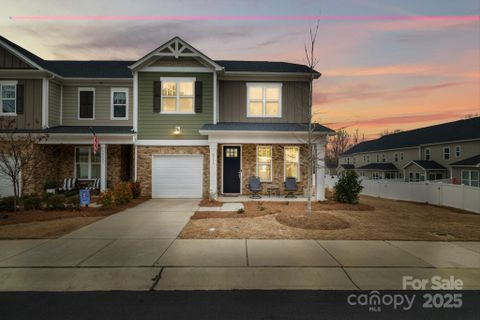 8157 Merryvale Lane